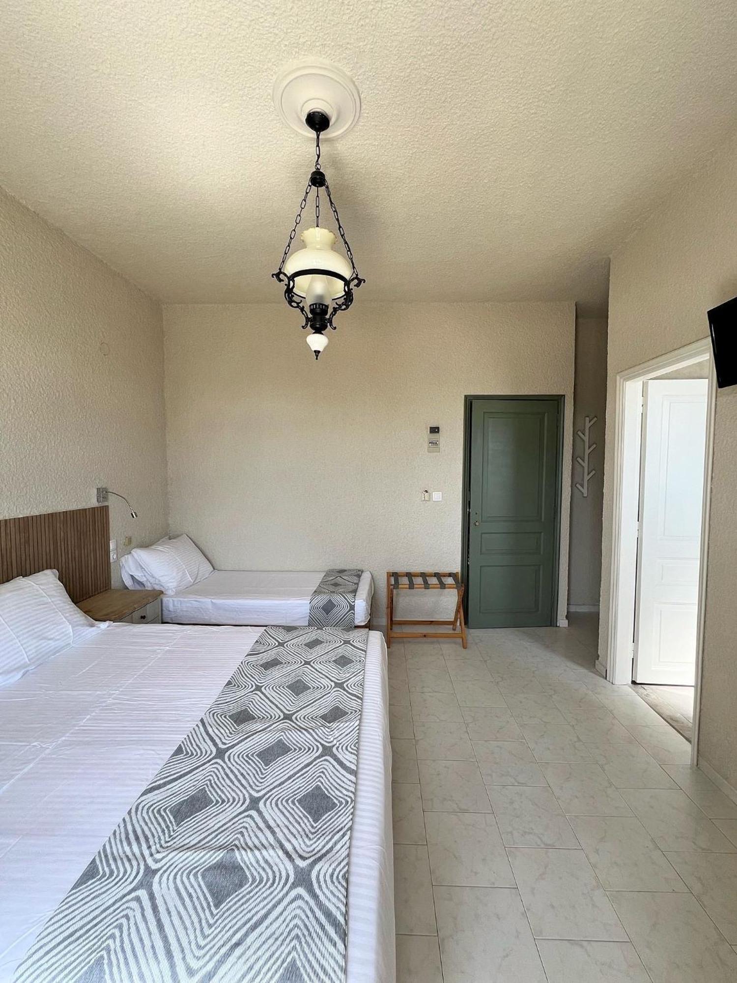 Kores Aegina Agia Marina  Ngoại thất bức ảnh